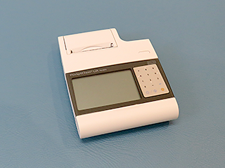 小型尿分析装置 ポケットケムUA